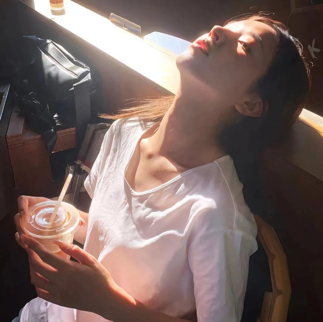 权少的贴身翻译官